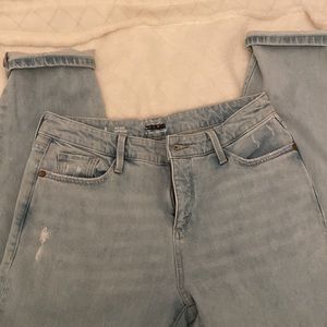 A.n.a boyfriend jeans